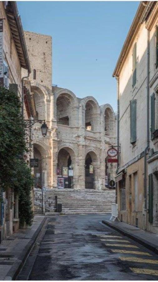 Studio Climatise Avec Balcon Face Aux Arenes D'Арль Экстерьер фото